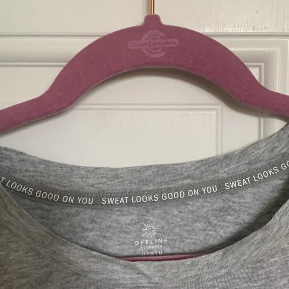 NWOT aerie cropped tee - Picture 3 of 5